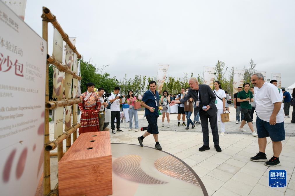 大牌坊棋牌图片